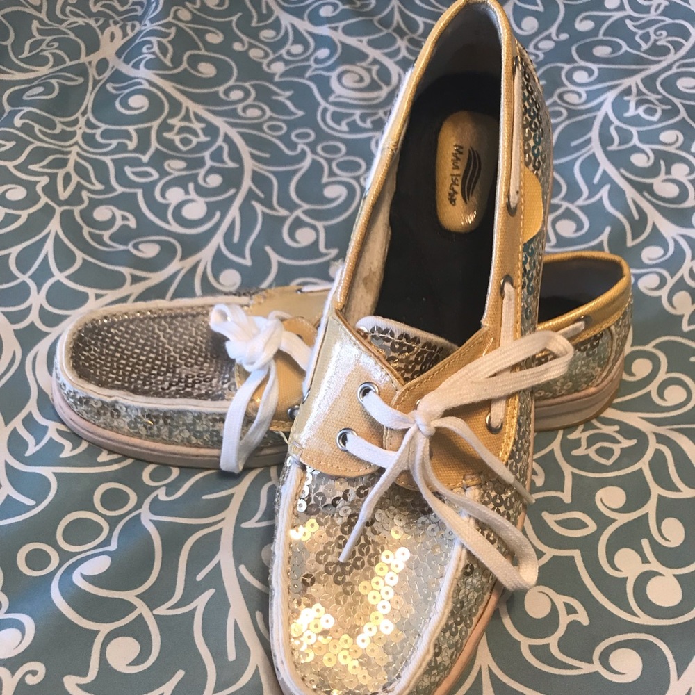 Gold Sparkly Sperrys!